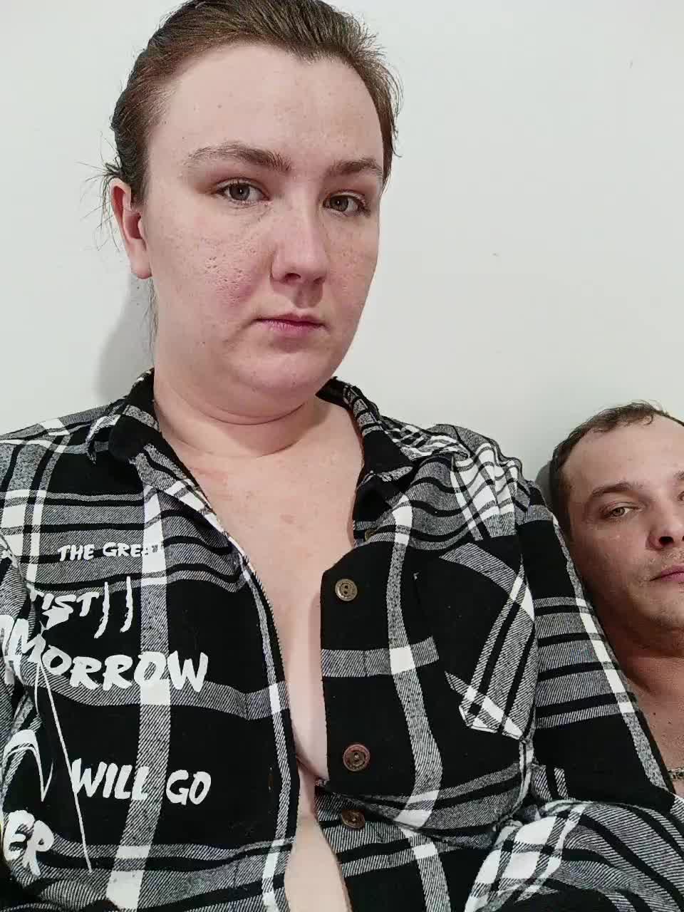 View or download file grey_family on 2024-11-20 from bongacams