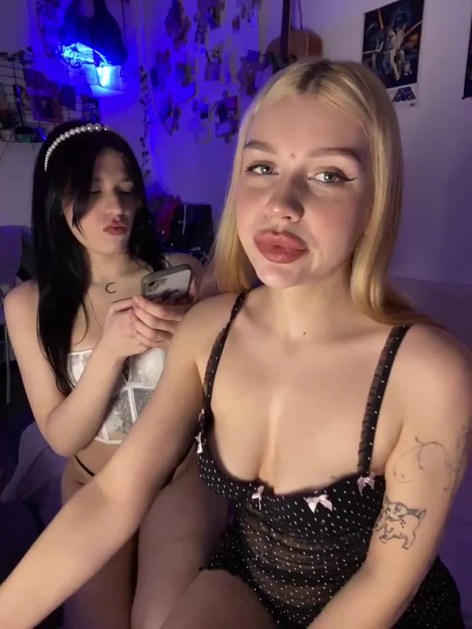 View or download file lustful_angels on 2024-11-20 from bongacams