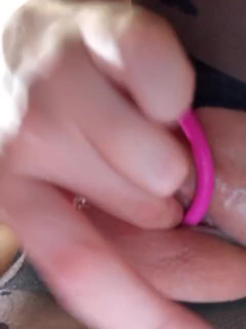 View or download file marie_outdoor on 2024-11-20 from bongacams