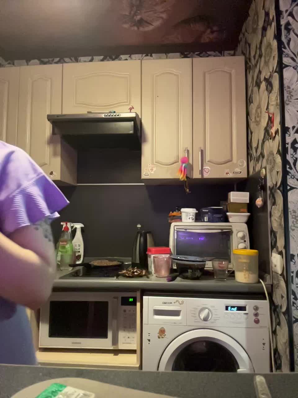 View or download file pizda_drozda on 2024-11-20 from bongacams