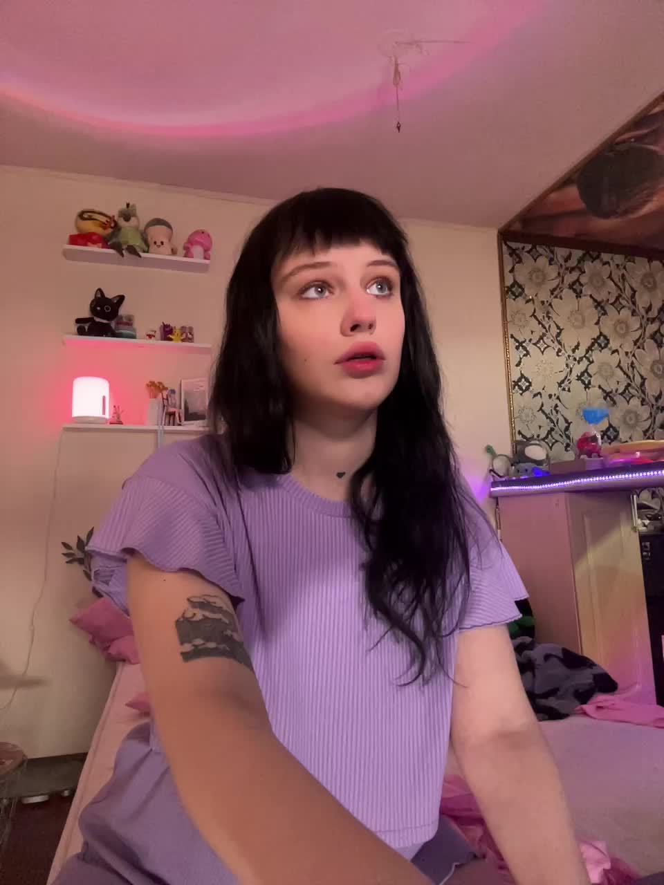 View or download file pizda_drozda on 2024-11-20 from bongacams