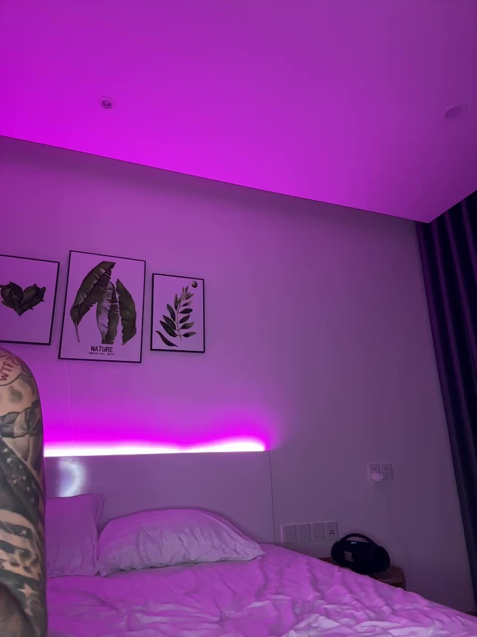 View or download file twins666 on 2024-11-20 from bongacams