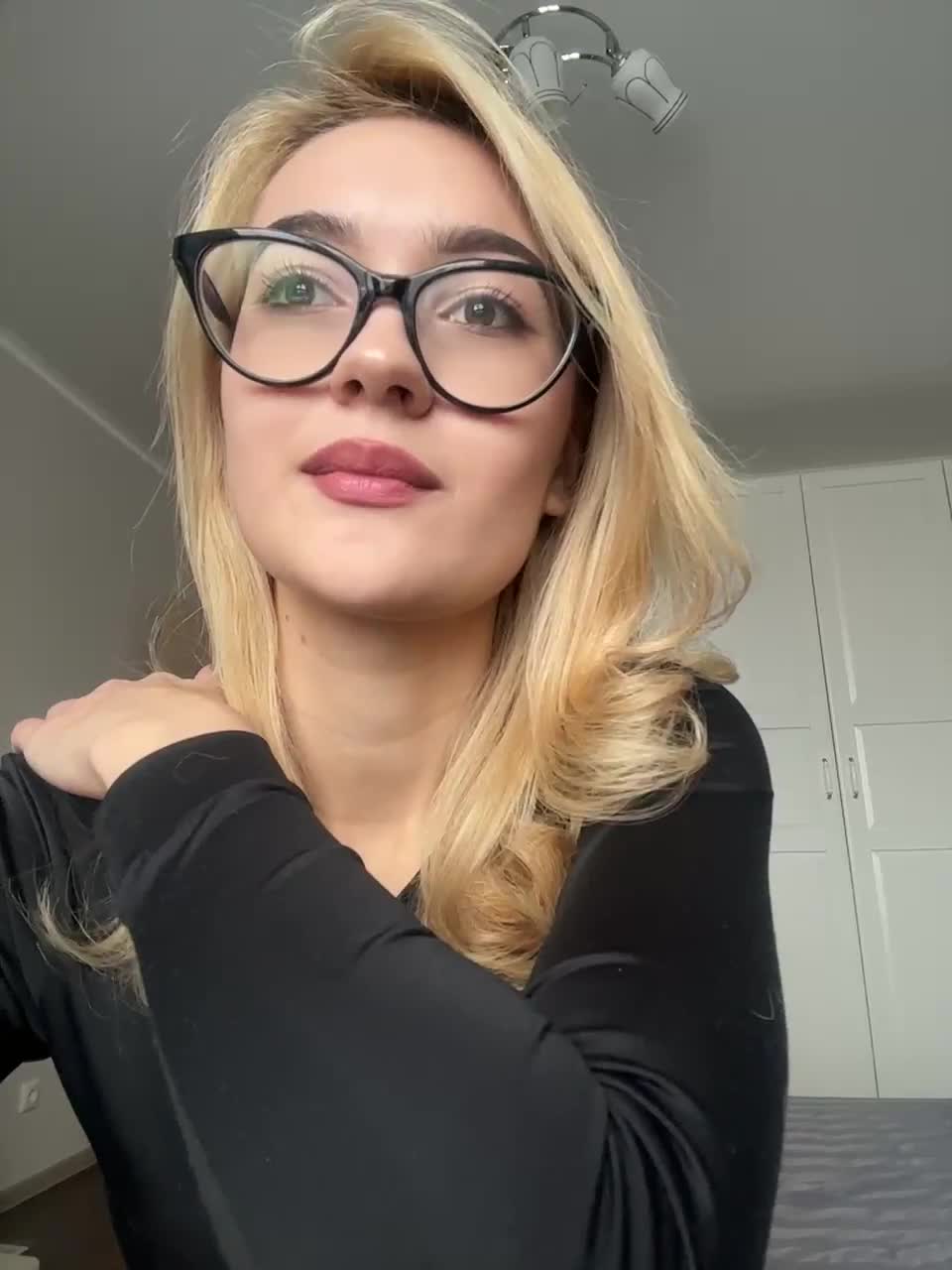 View or download file _lana_chester_ on 2024-11-21 from bongacams