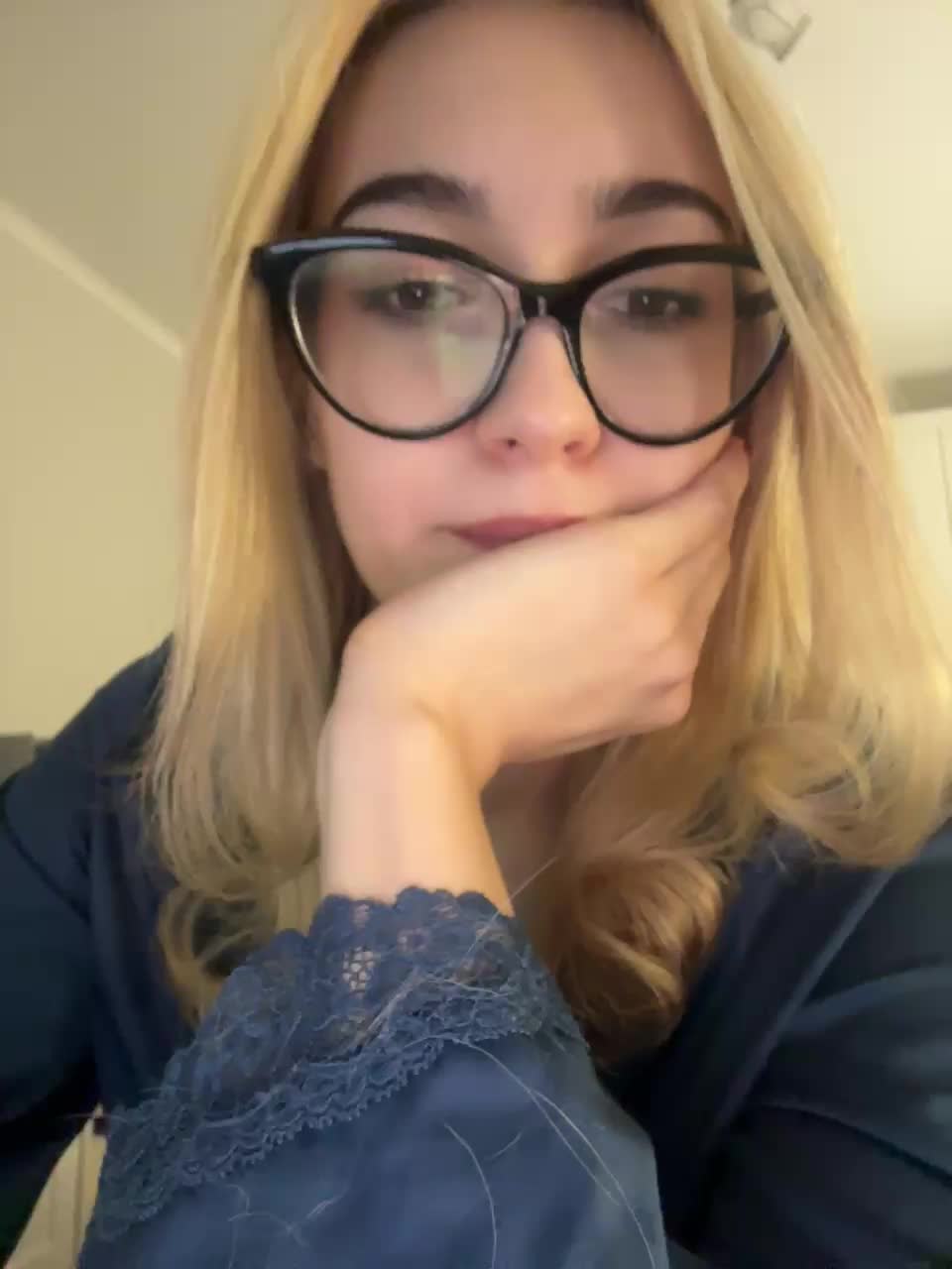 View or download file _lana_chester_ on 2024-11-21 from bongacams