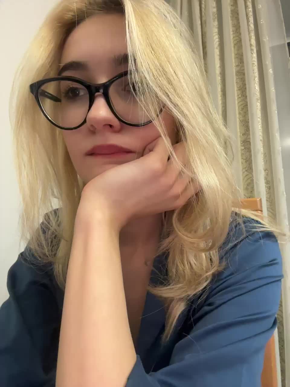 View or download file _lana_chester_ on 2024-11-21 from bongacams