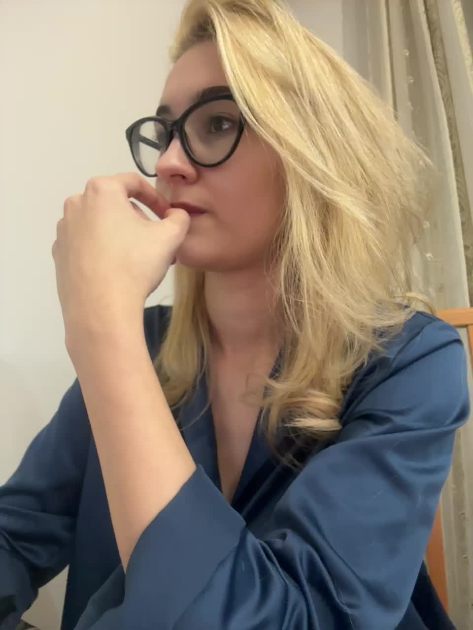 View or download file _lana_chester_ on 2024-11-21 from bongacams