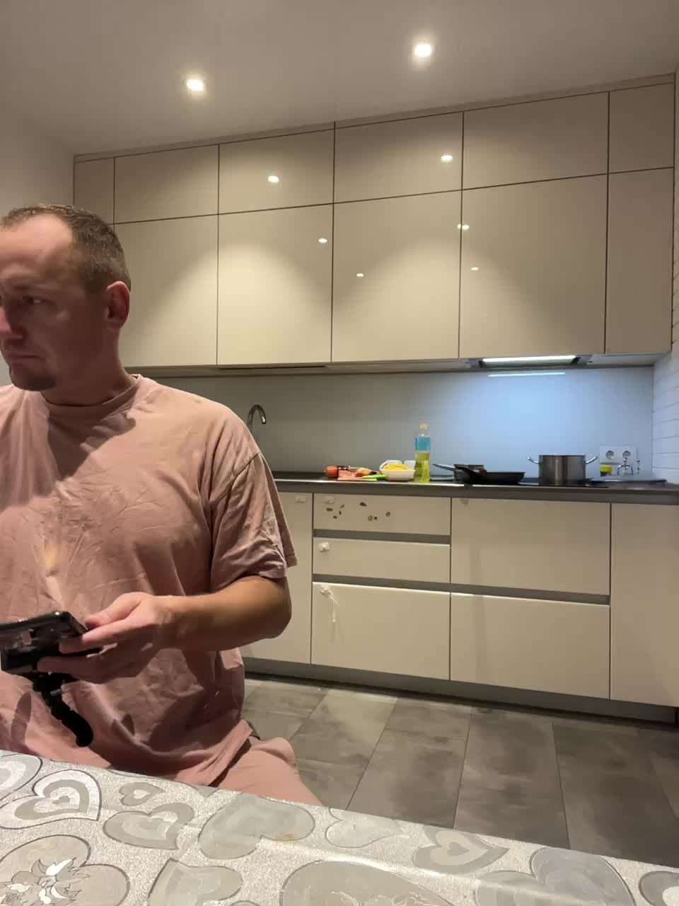 View or download file donordi on 2024-11-21 from bongacams