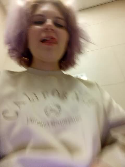 View or download file marie_outdoor on 2024-11-21 from bongacams