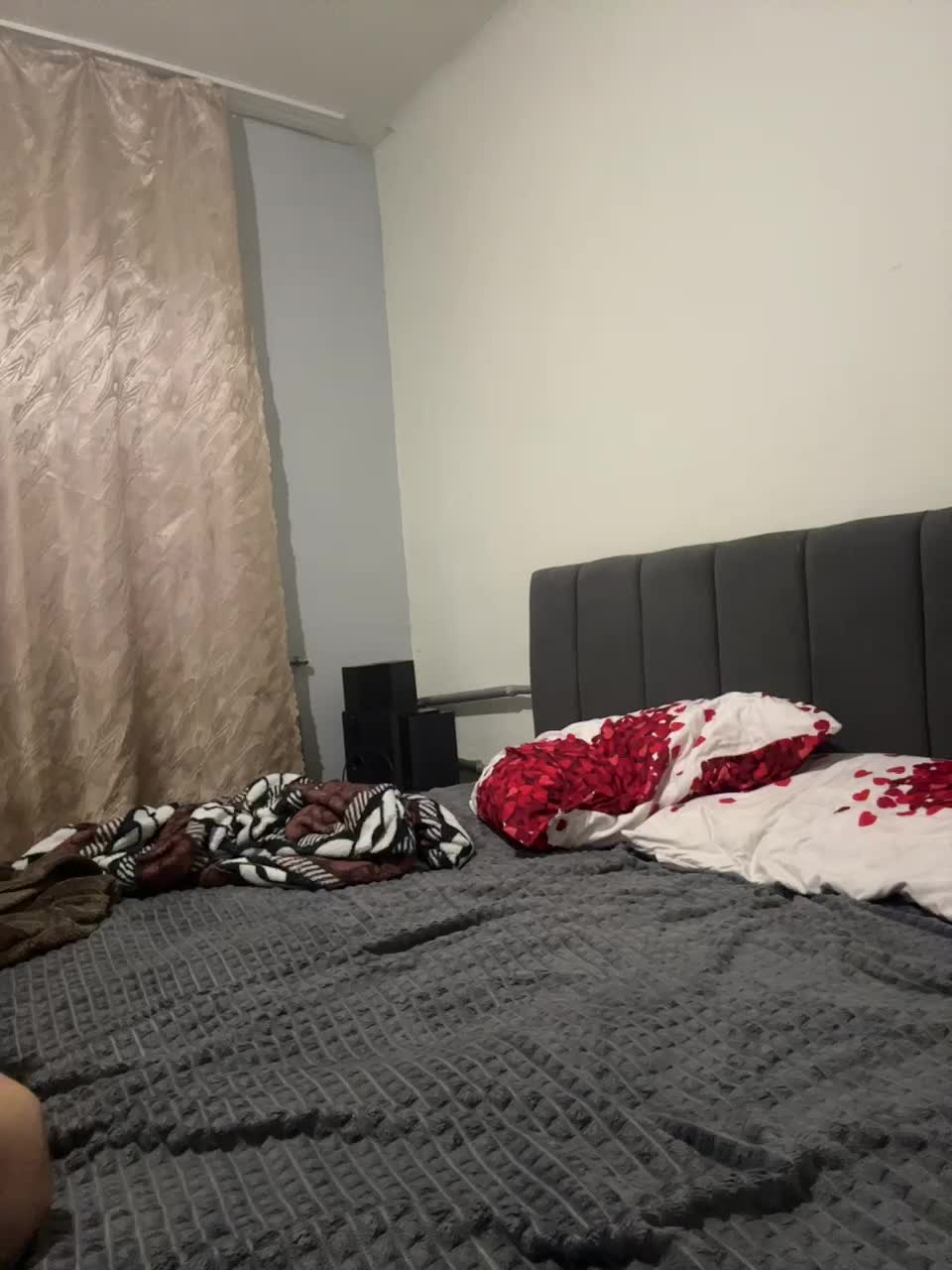 View or download file silvanas on 2024-11-21 from bongacams