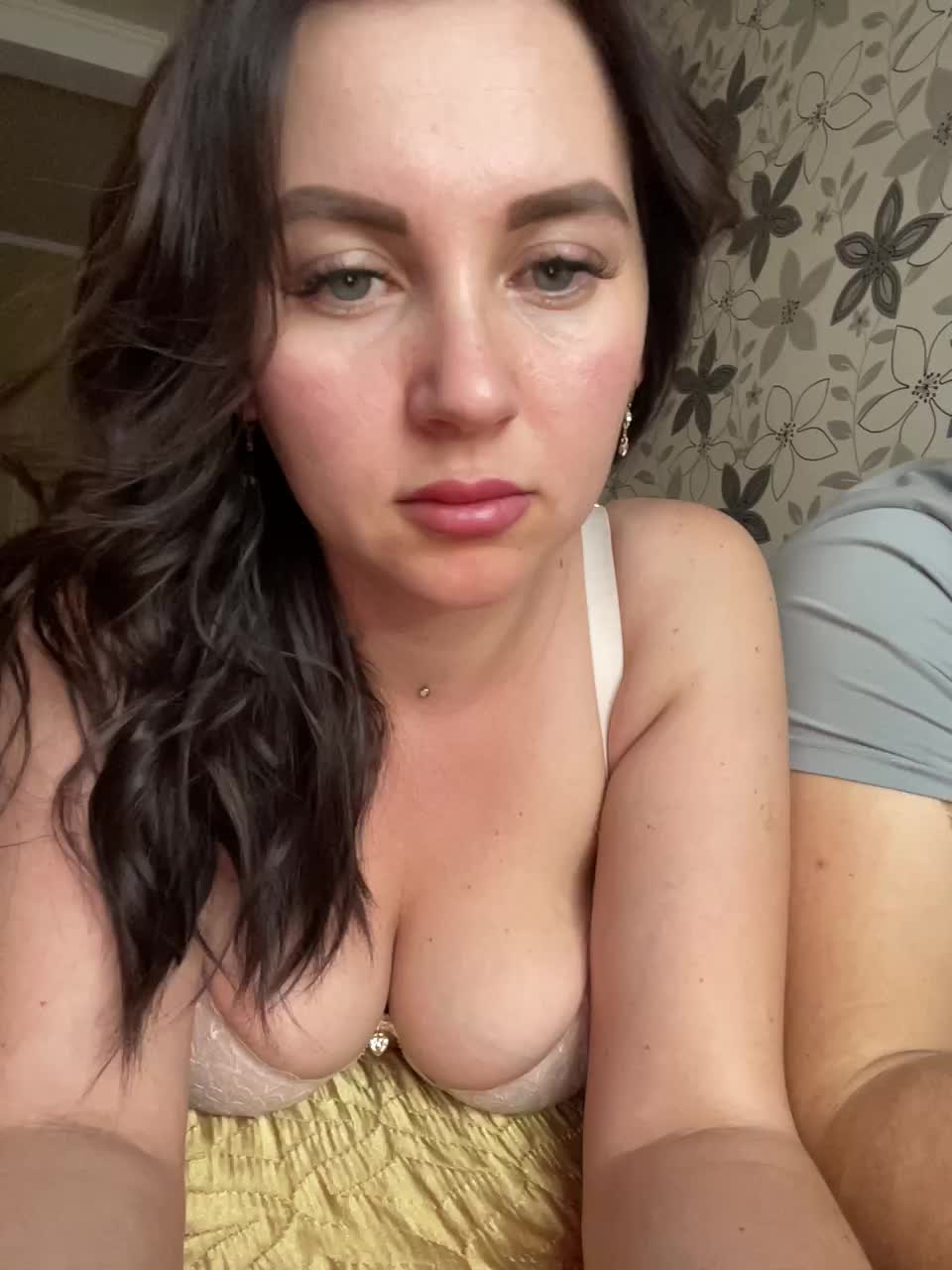 View or download file sladenkievmeste on 2024-11-21 from bongacams