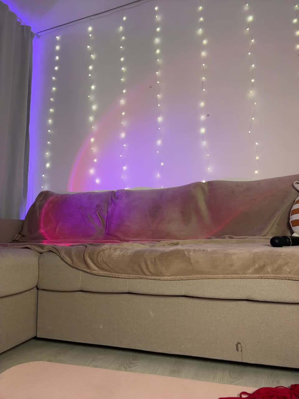 View or download file webcamwhore on 2024-11-21 from bongacams