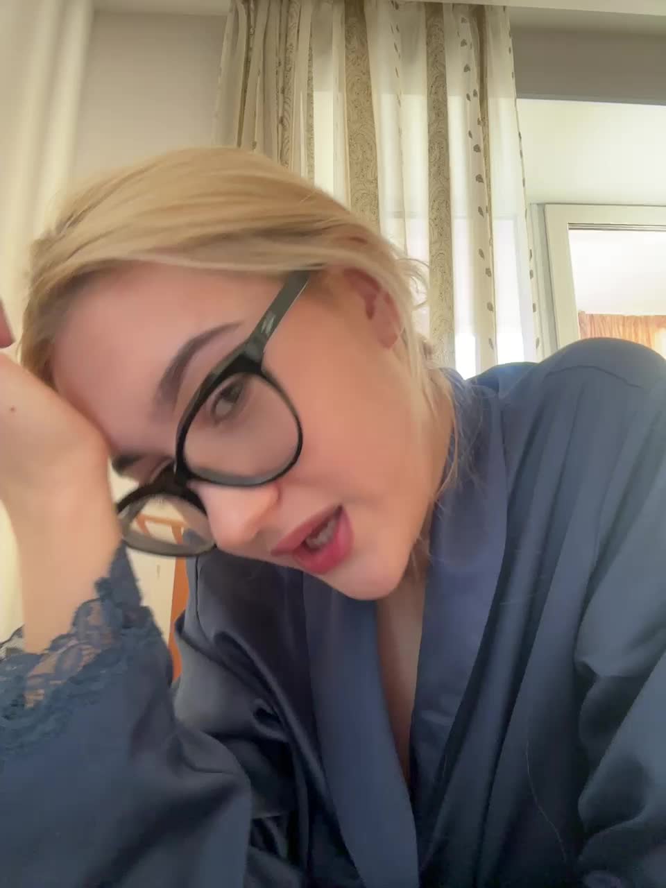 View or download file _lana_chester_ on 2024-11-22 from bongacams