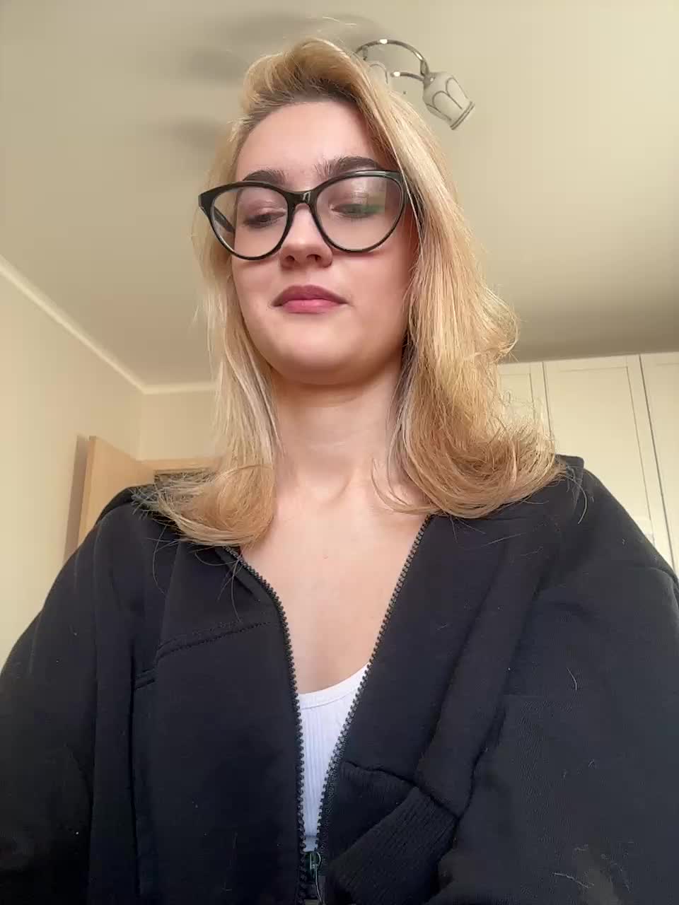 View or download file _lana_chester_ on 2024-11-22 from bongacams