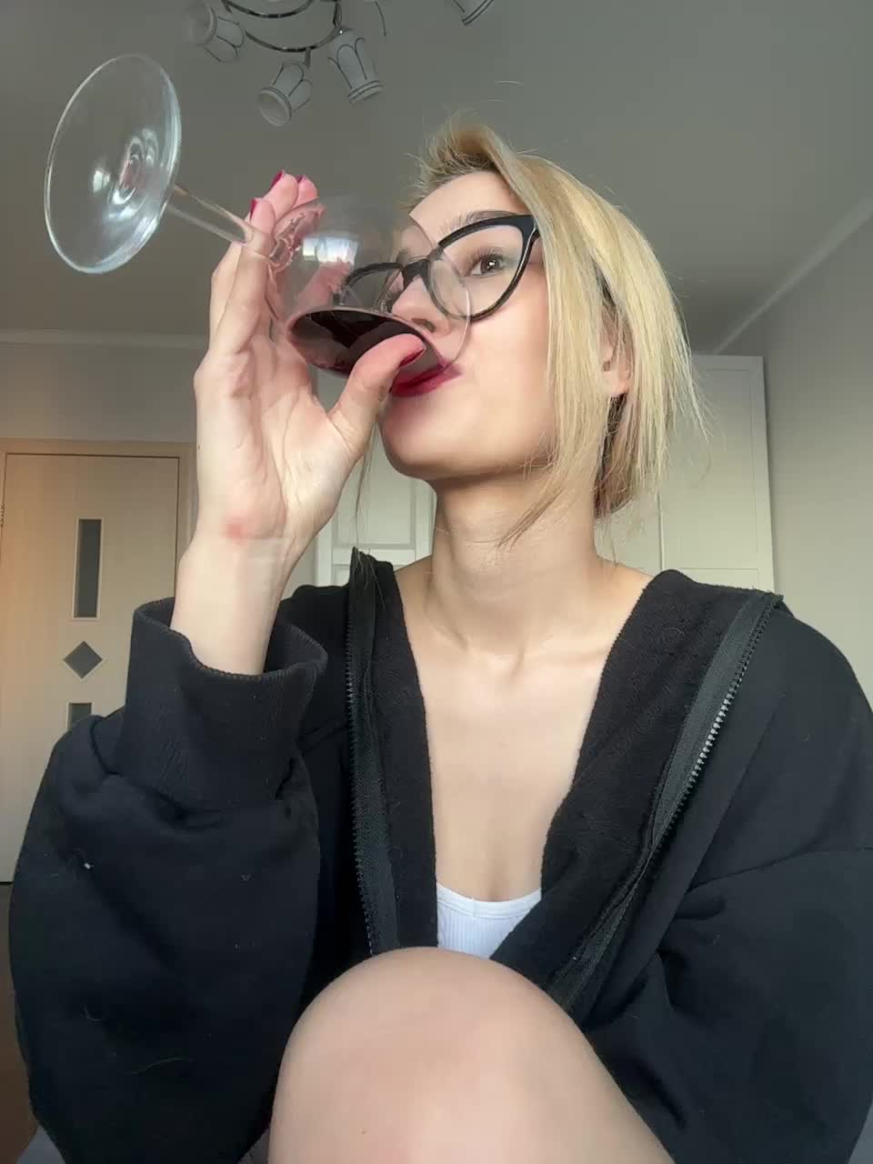 View or download file _lana_chester_ on 2024-11-22 from bongacams