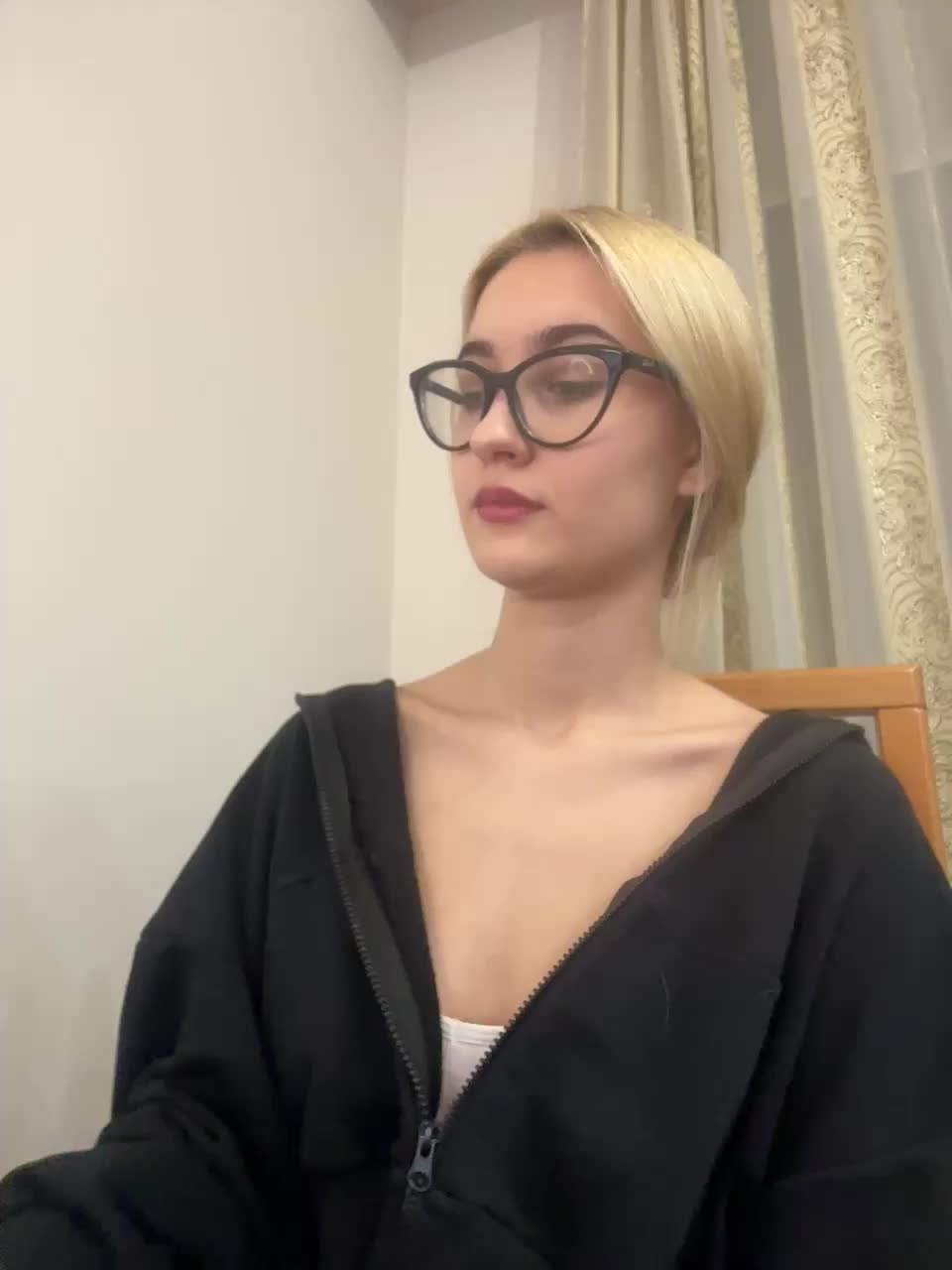 View or download file _lana_chester_ on 2024-11-22 from bongacams