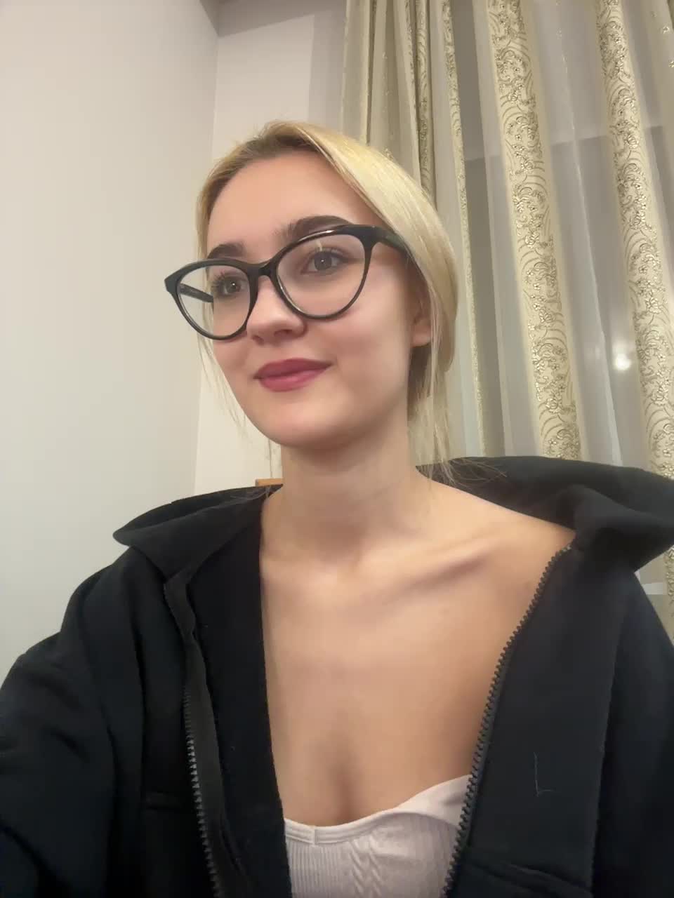 View or download file _lana_chester_ on 2024-11-22 from bongacams