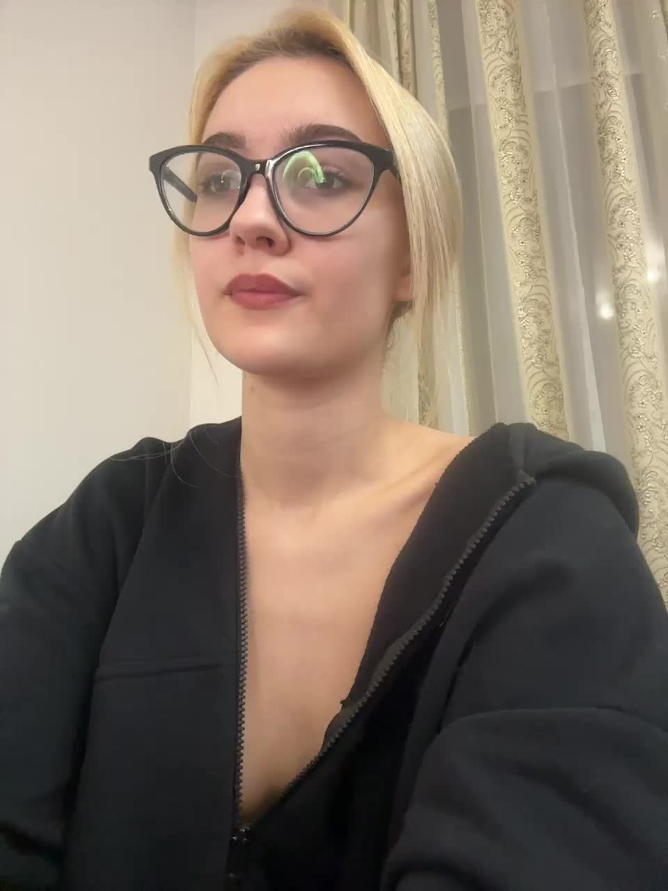 View or download file _lana_chester_ on 2024-11-22 from bongacams