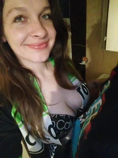 View or download file masya1996 on 2024-11-22 from bongacams