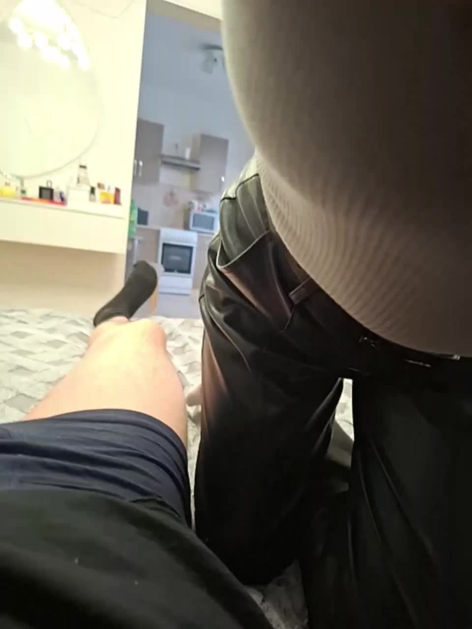 View or download file monsteradiamond on 2024-11-22 from bongacams