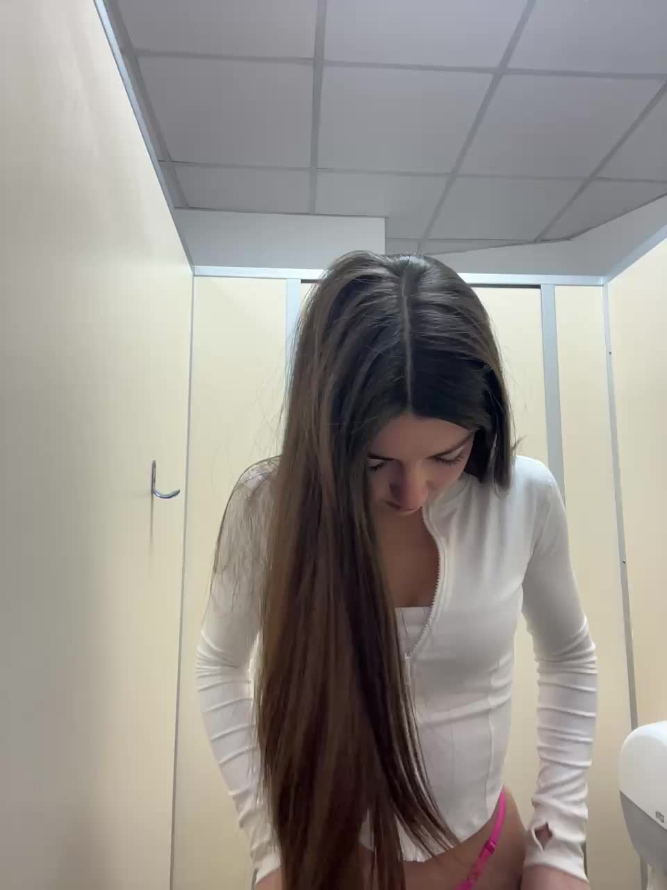 View or download file _saharochek_ on 2024-11-23 from bongacams