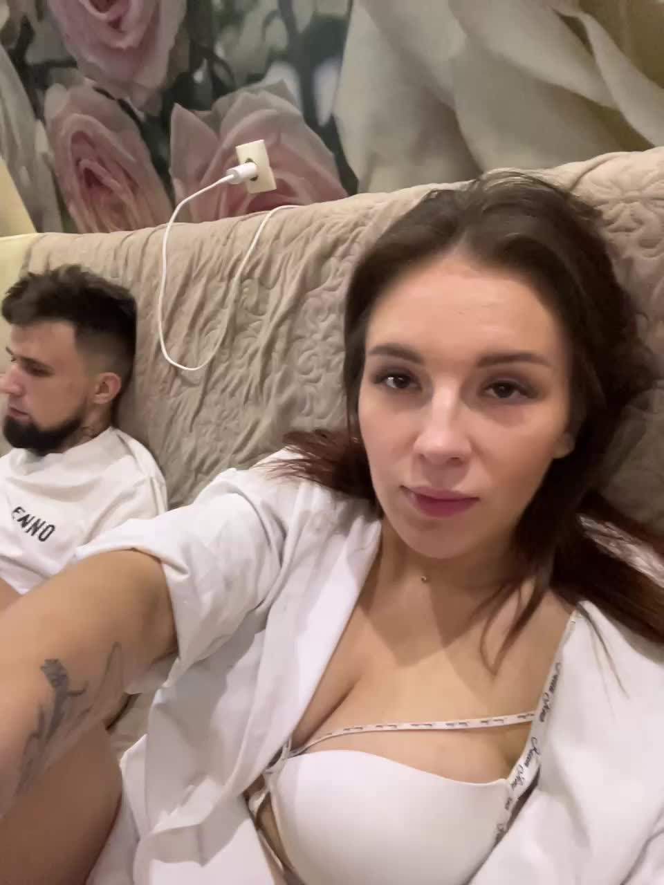 View or download file kaliss1599 on 2024-11-23 from bongacams