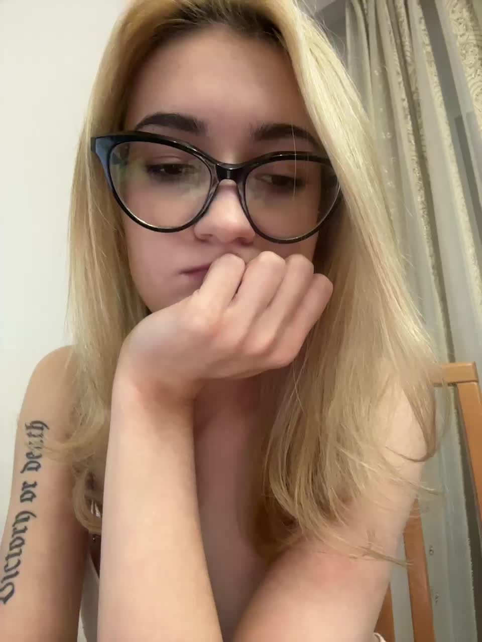 View or download file _lana_chester_ on 2024-11-24 from bongacams