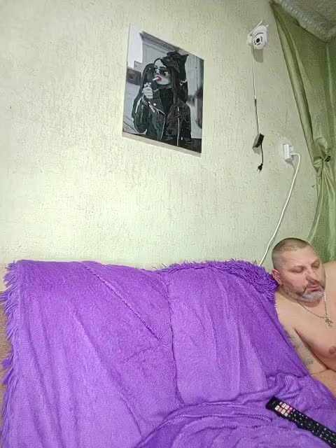 View or download file kissmabont on 2024-11-24 from bongacams