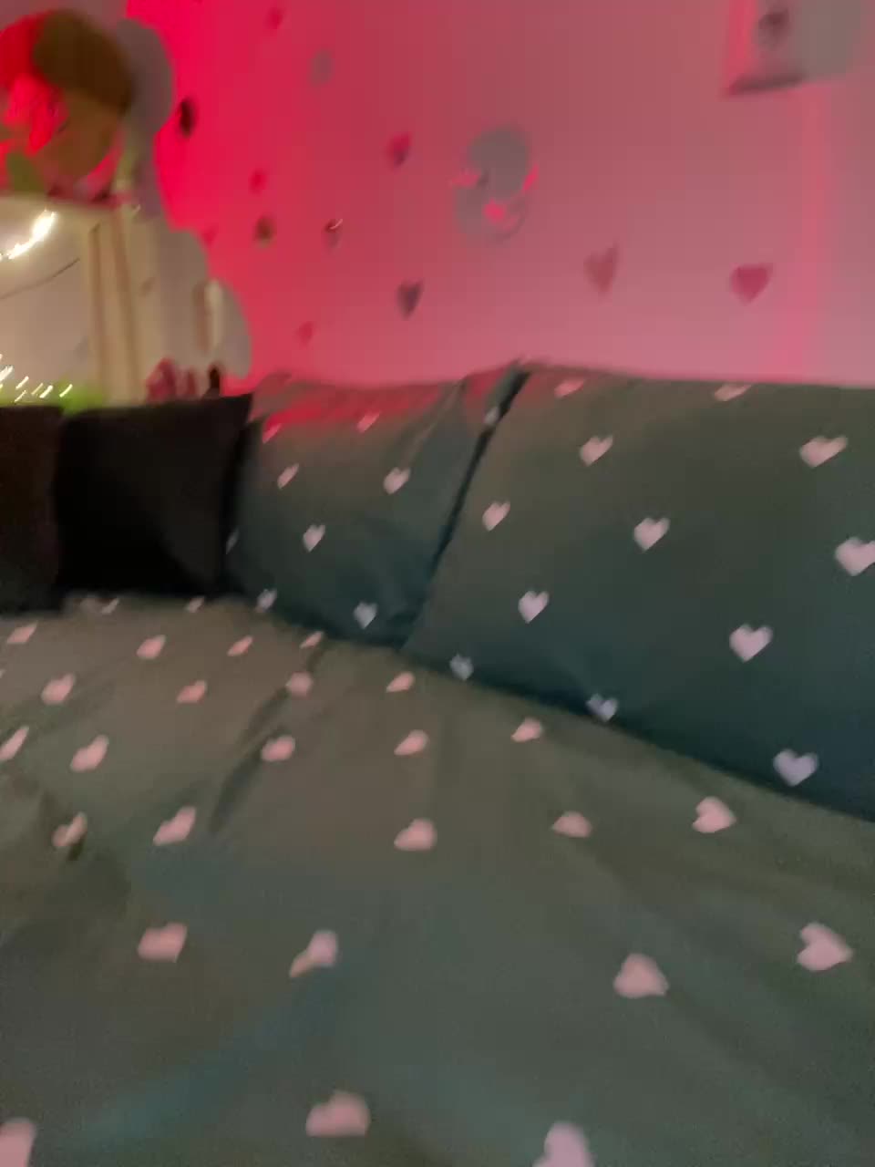 View or download file mialiahot on 2024-11-24 from bongacams