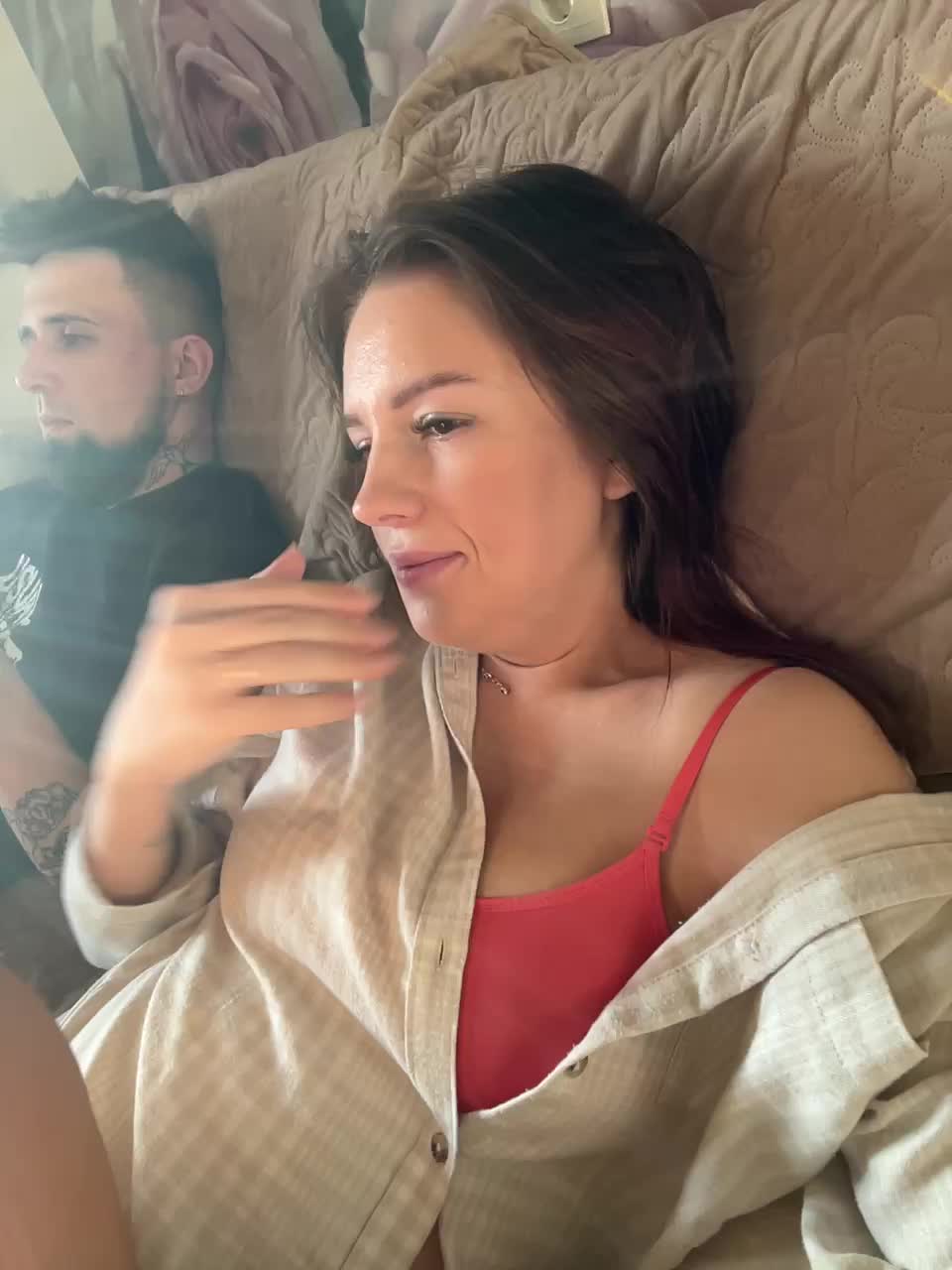 View or download file kaliss1599 on 2024-11-25 from bongacams