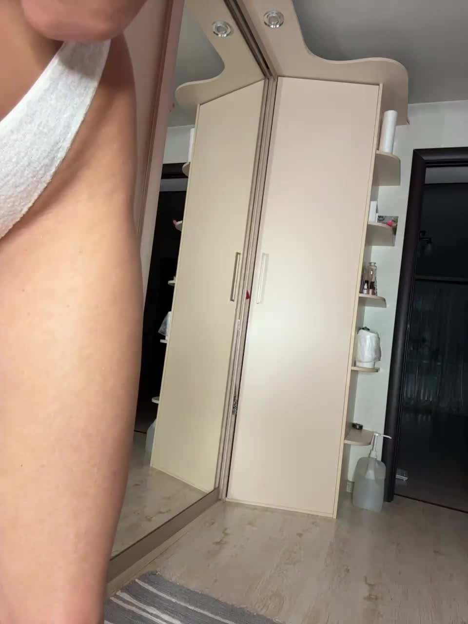 View or download file hothoneybabe on 2024-11-27 from bongacams