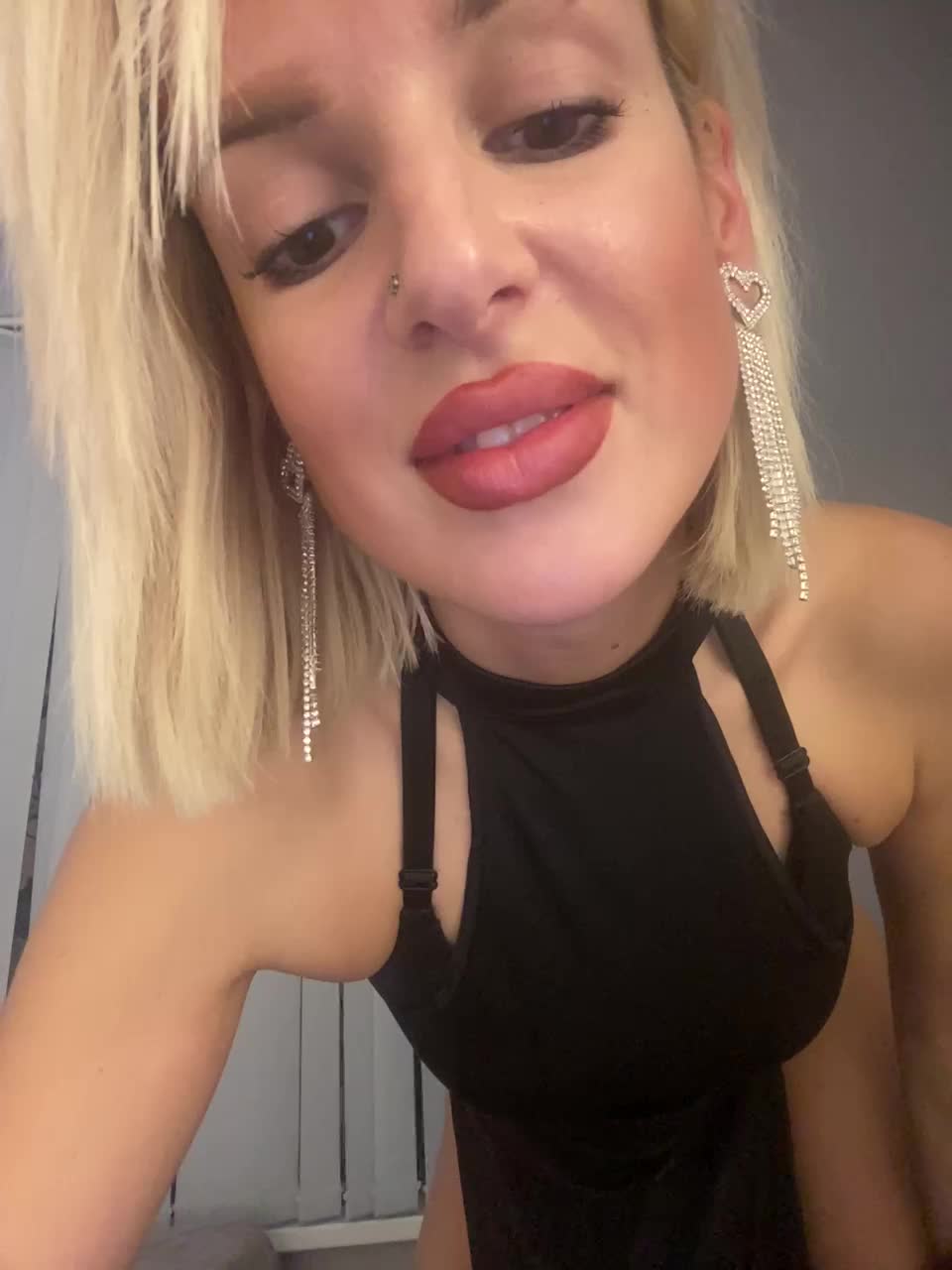 View or download file stasya_moor on 2024-11-28 from bongacams