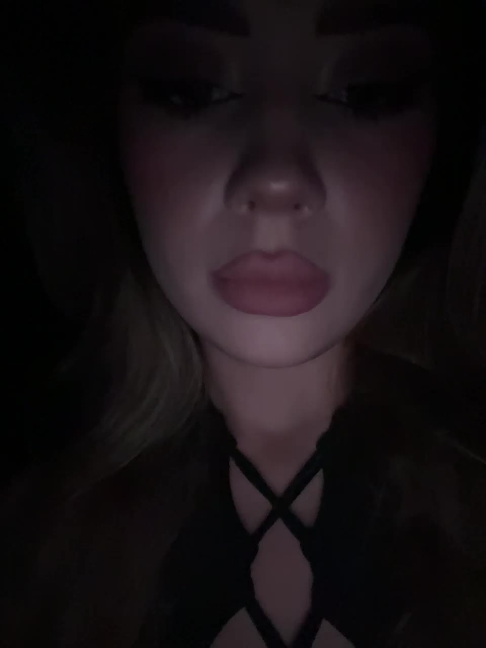 View or download file annadaisy1 on 2024-11-29 from bongacams