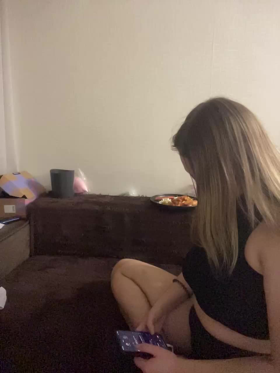 View or download file karolina7 on 2024-11-29 from bongacams