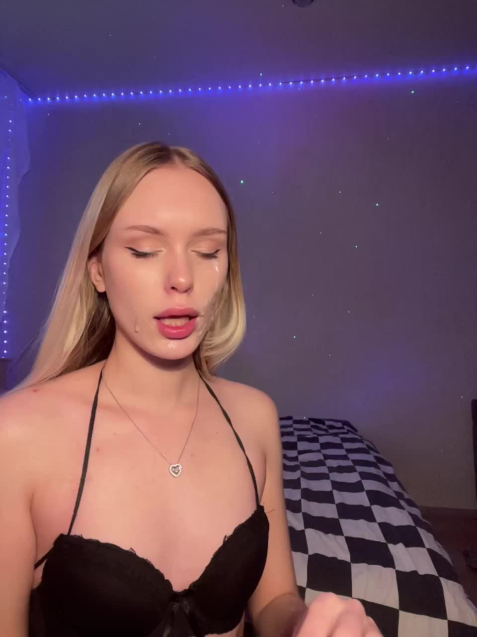 View or download file lollca on 2024-11-30 from bongacams