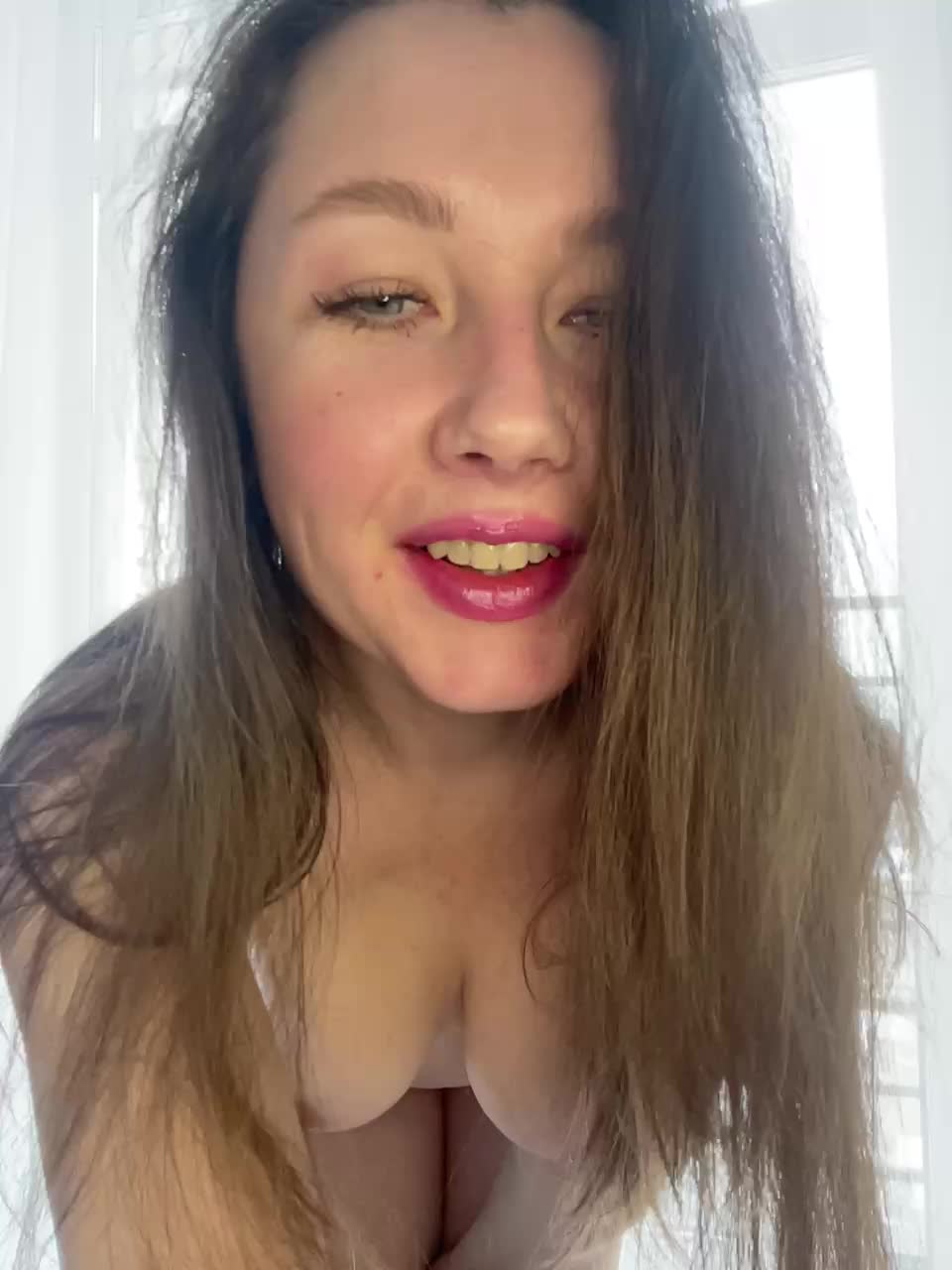 View or download file marsellyna on 2024-11-30 from bongacams