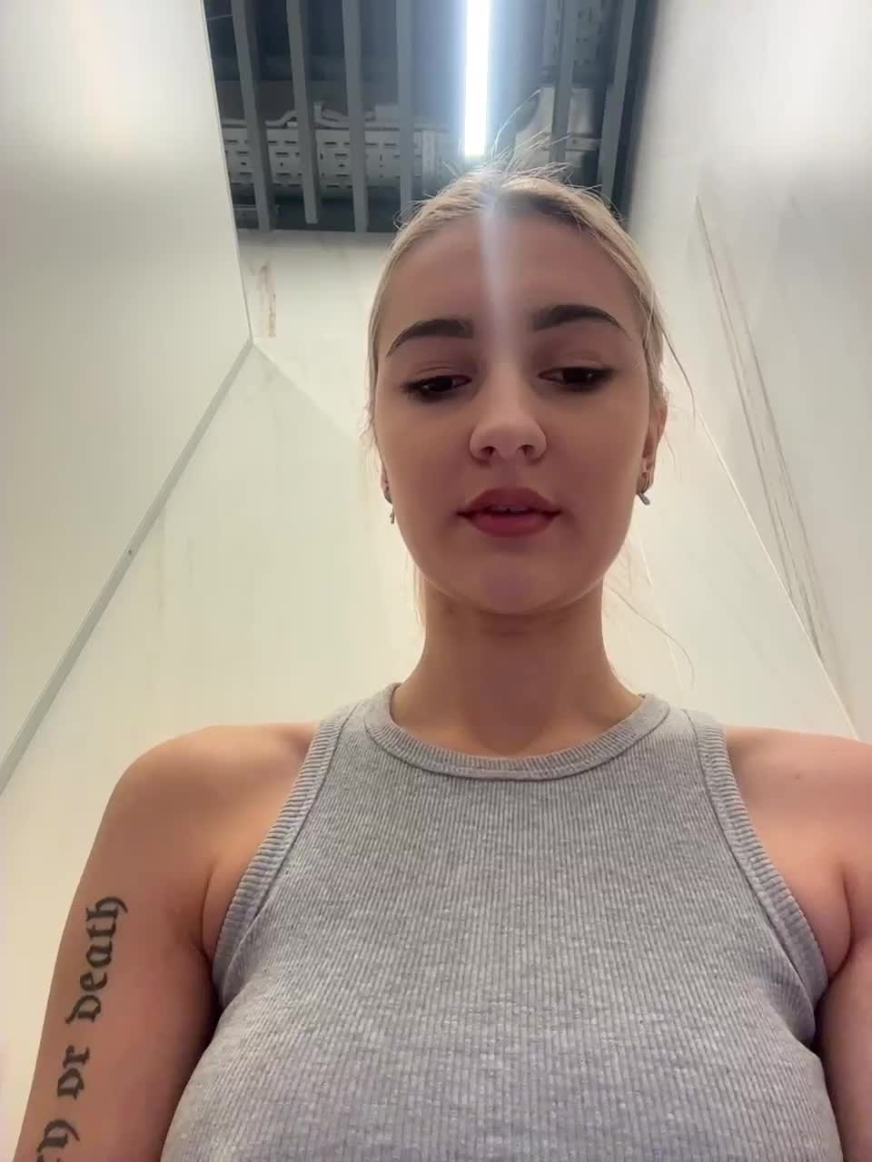 View or download file _lana_chester_ on 2024-12-01 from bongacams