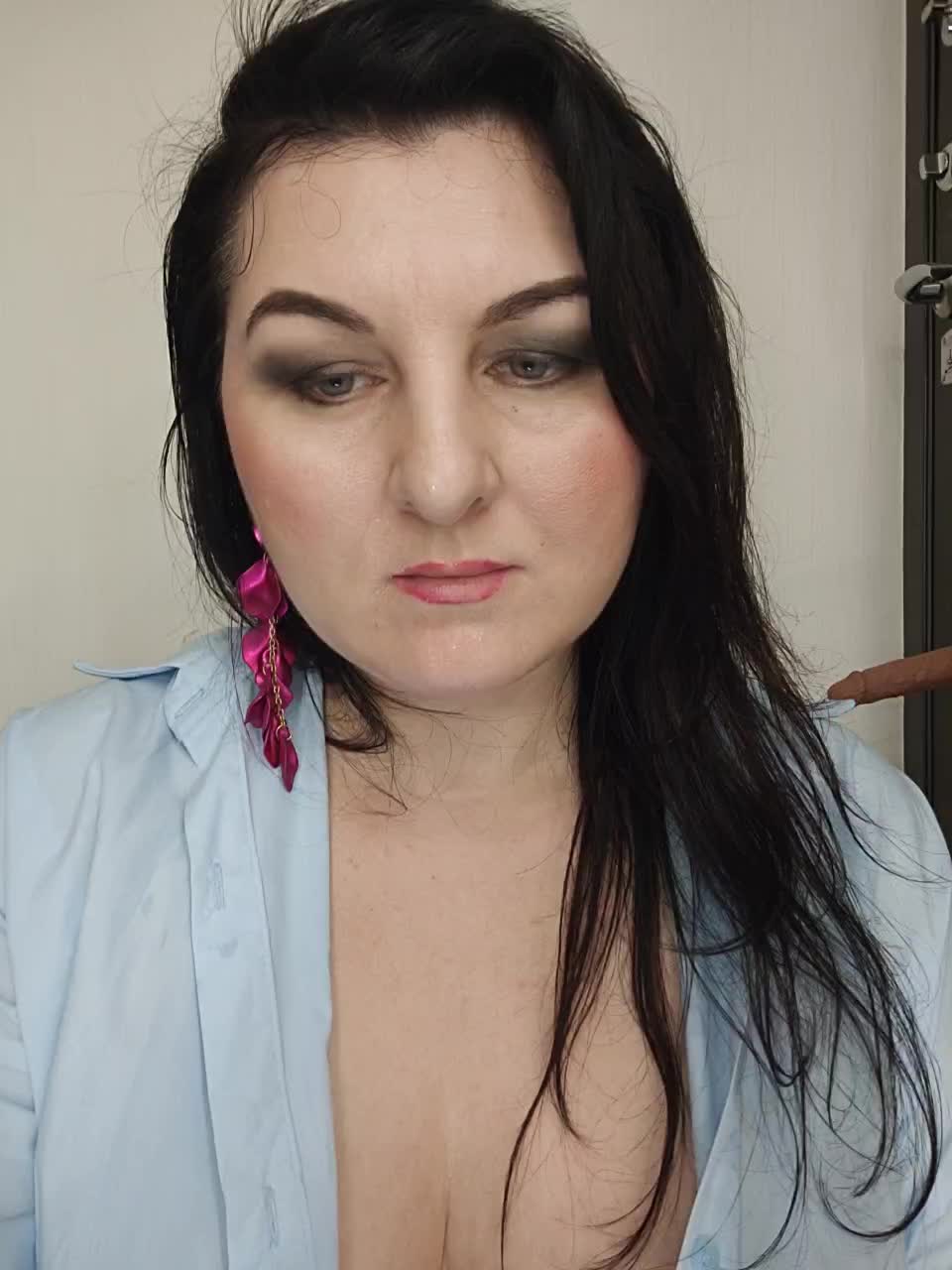 View or download file wettigress on 2024-12-01 from bongacams