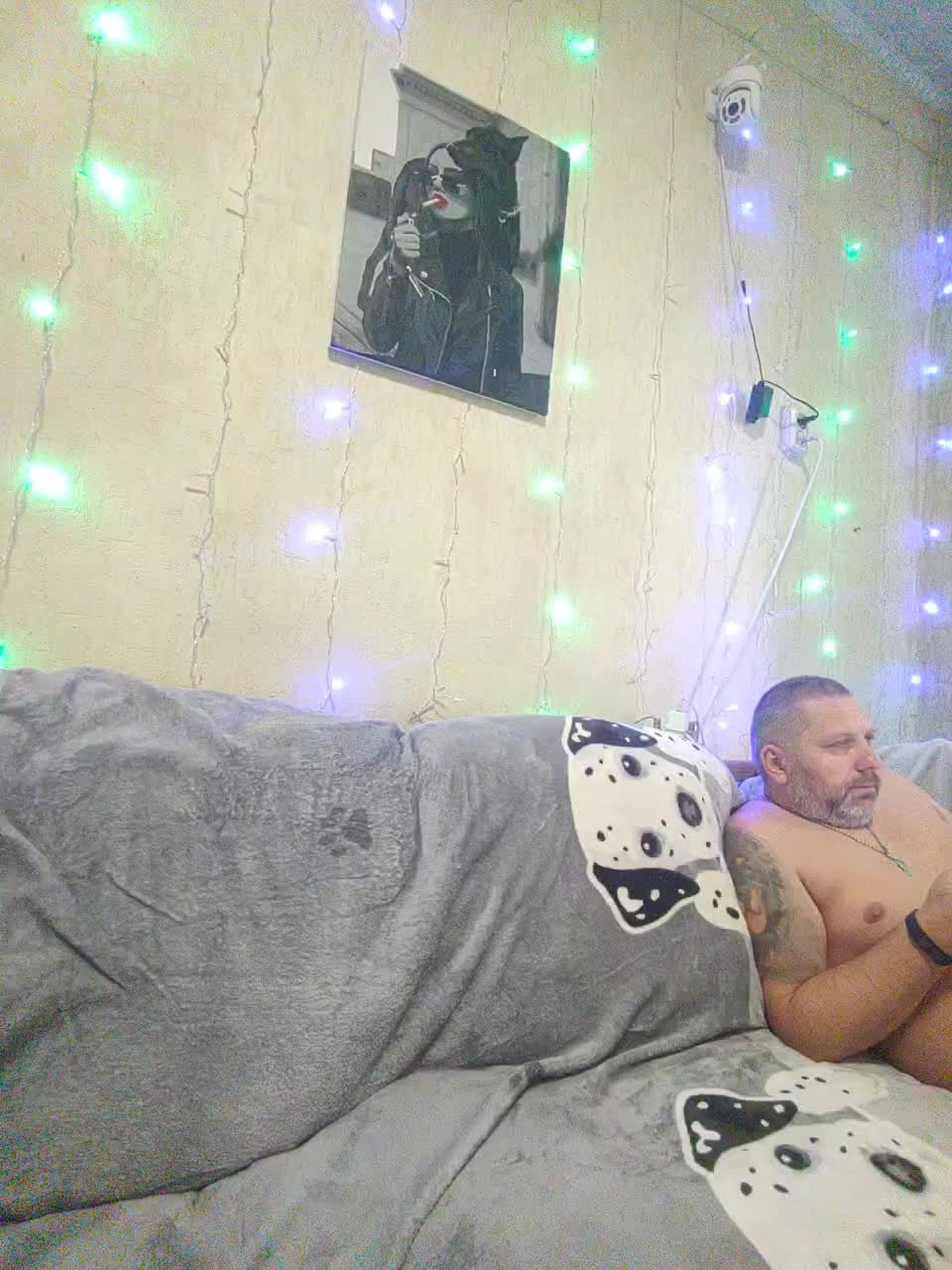 View or download file kissmabont on 2024-12-02 from bongacams