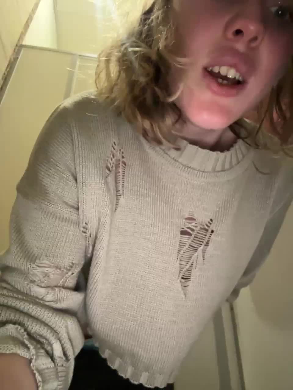 View or download file likachkaa on 2024-12-02 from bongacams