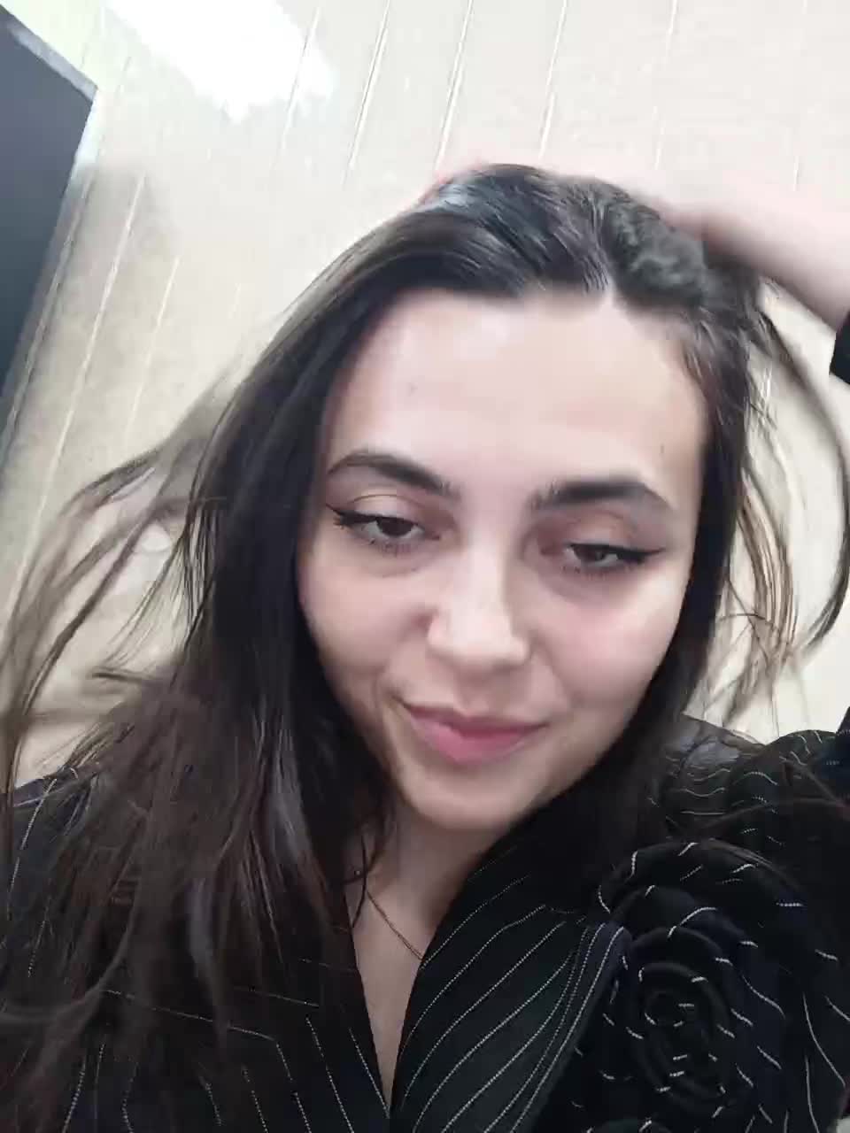 View or download file nikkysecrets on 2024-12-02 from bongacams