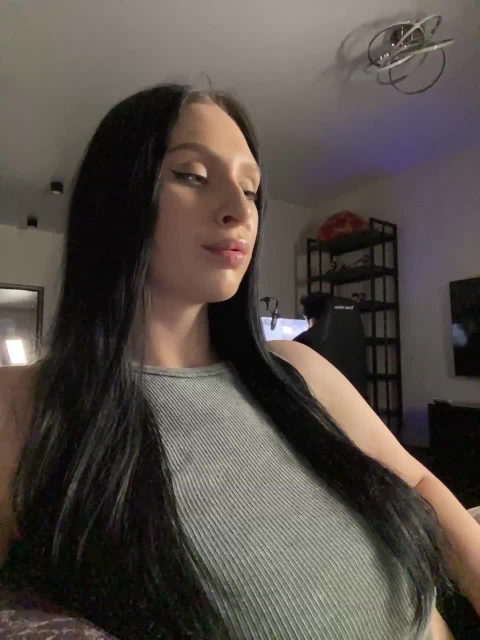 View or download file partynextnext on 2024-12-02 from bongacams