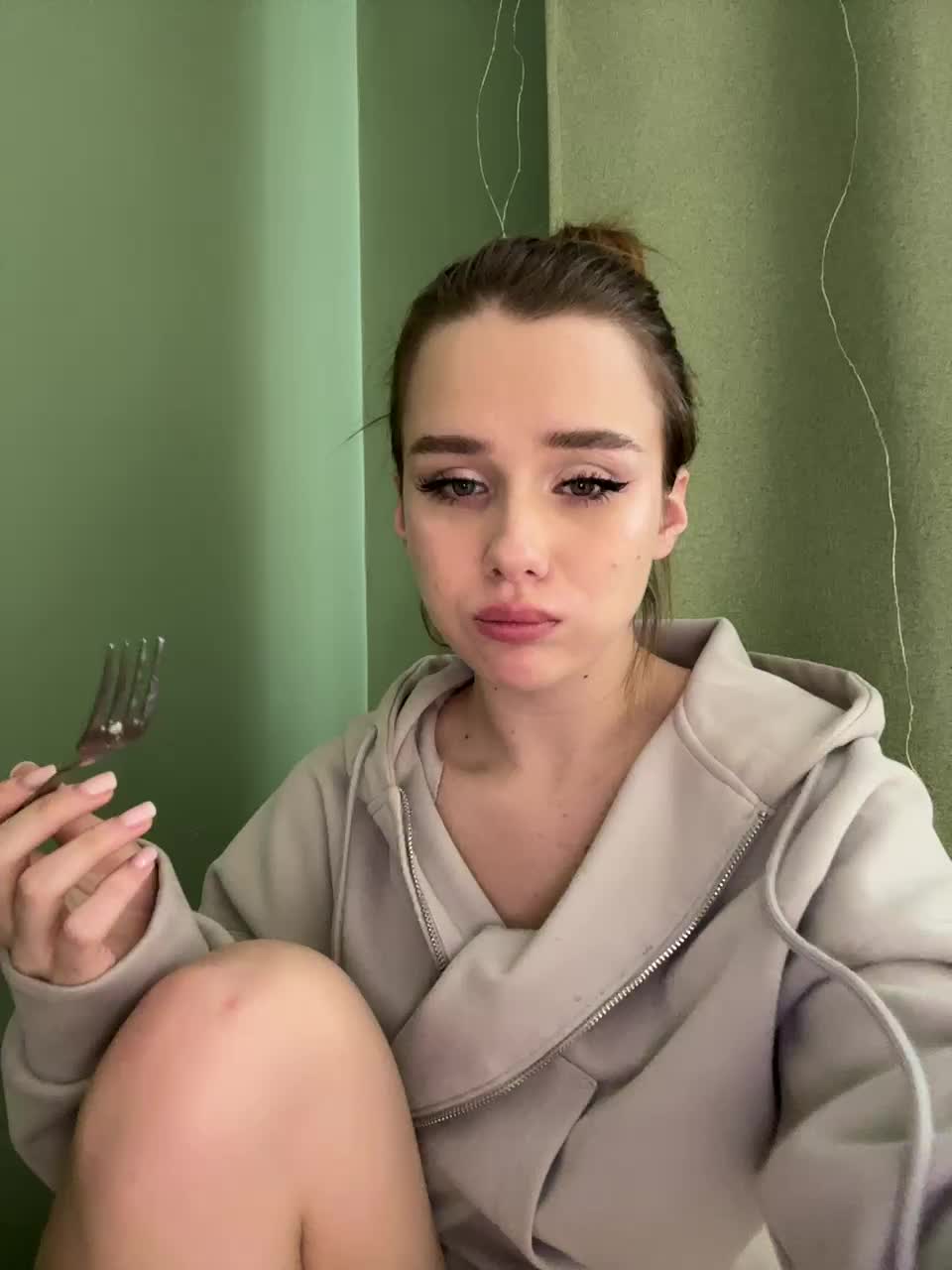 View or download file tati16 on 2024-12-02 from bongacams