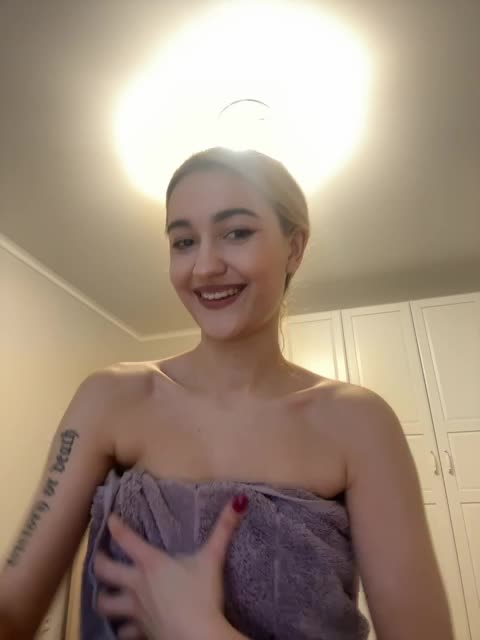 View or download file _lana_chester_ on 2024-12-03 from bongacams