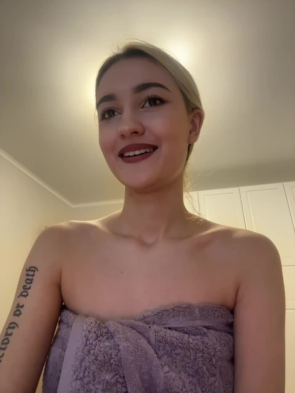 View or download file _lana_chester_ on 2024-12-03 from bongacams