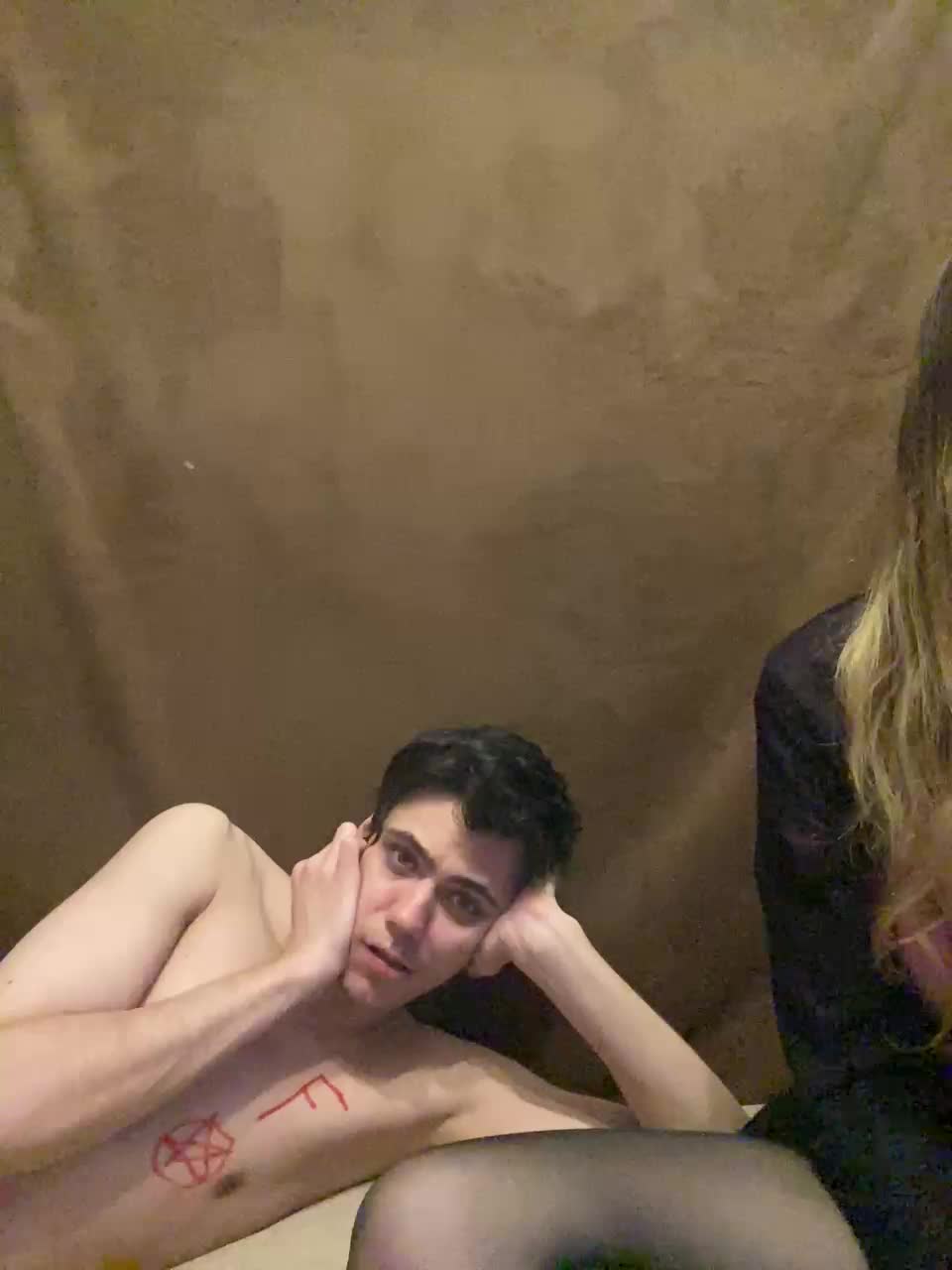 View or download file kaballa666 on 2024-12-03 from bongacams