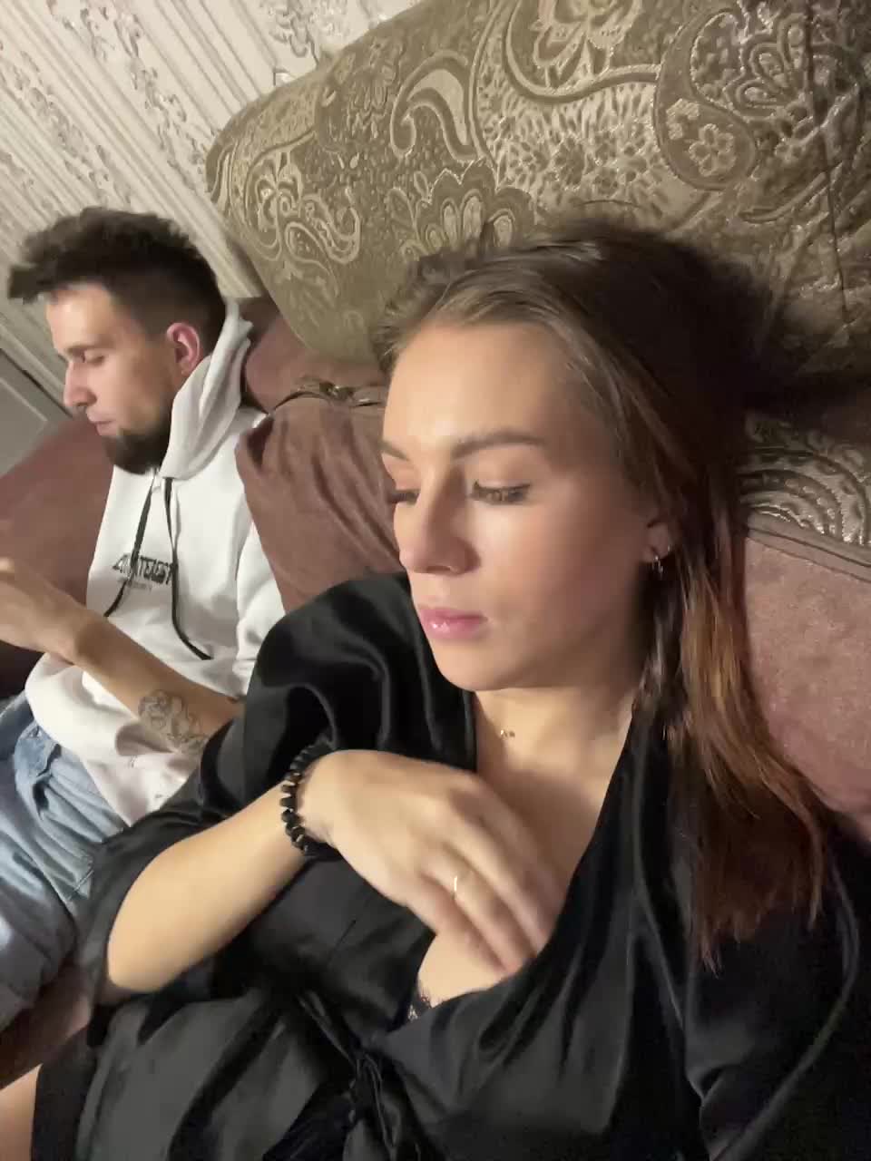 View or download file kaliss1599 on 2024-12-03 from bongacams