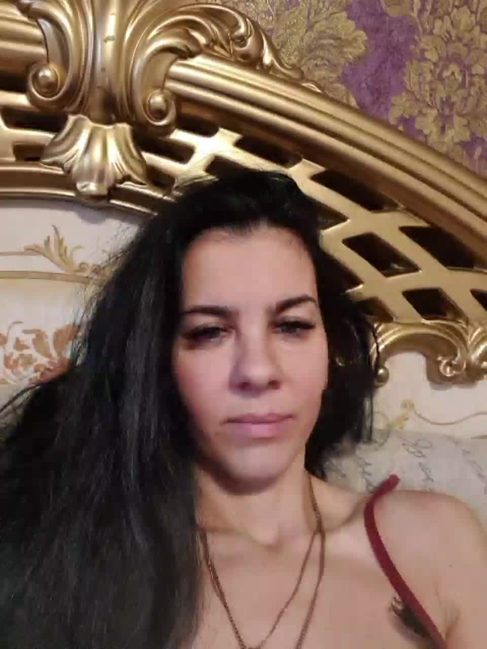 View or download file 1glorya1 on 2024-12-04 from bongacams