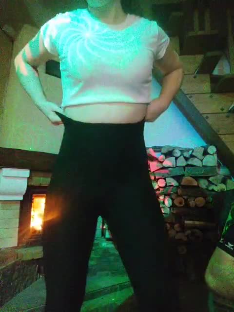 View or download file masya1996 on 2024-12-04 from bongacams