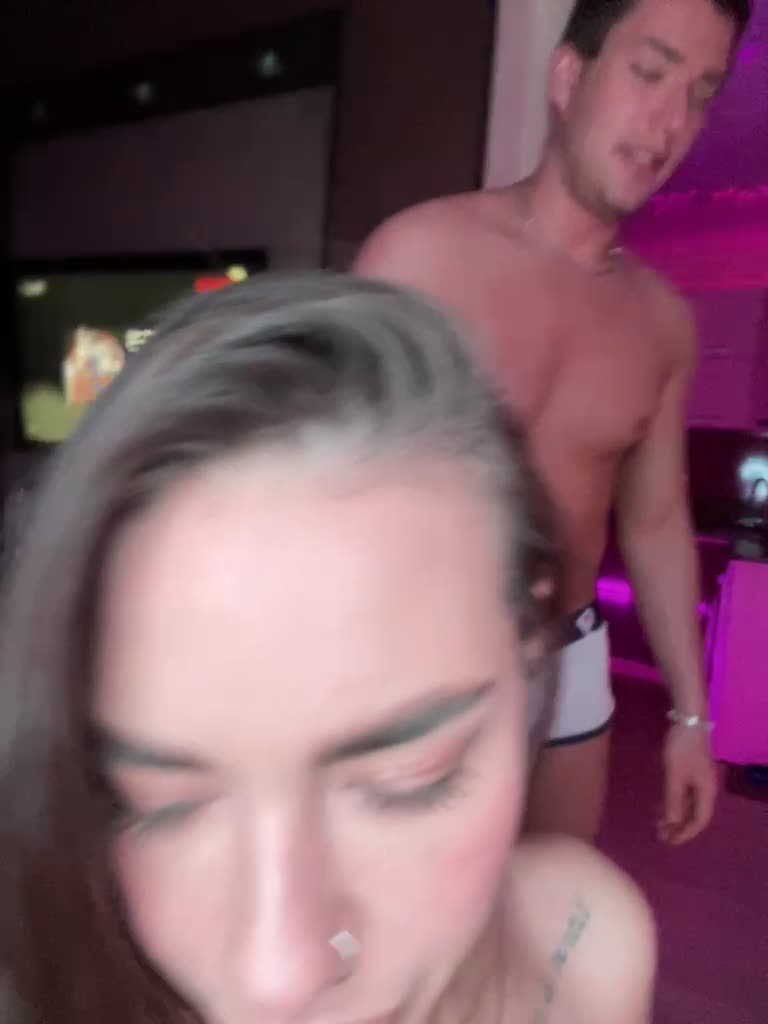 View or download file mirbezumia on 2024-12-04 from bongacams