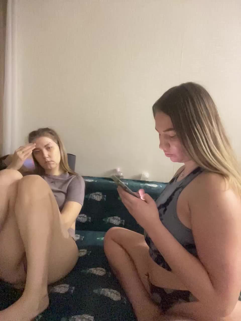 View or download file karolina7 on 2024-12-06 from bongacams